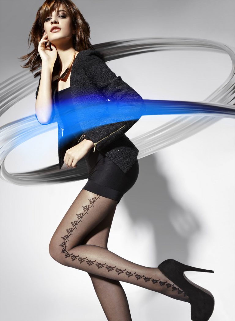 DESIGN - Strumpfhose mit 30 Denier-Monogramm-Muster in Schwarz
